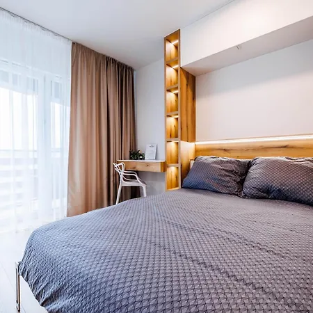 Premium Suite- Center, Capital Towers, Free Parking Apartment *