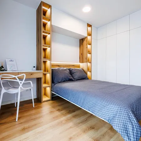 Apartament Premium Suite- Center, Capital Towers, Free Parking By Staynest