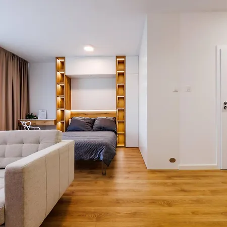 Апартаменти Premium Suite- Center, Capital Towers, Free Parking By Staynest *