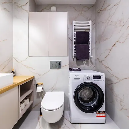 Premium Suite- Center, Capital Towers, Free Parking *