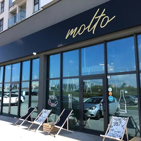 Premium Suite- Center, Capital Towers, Free Parking By Staynest Apartament