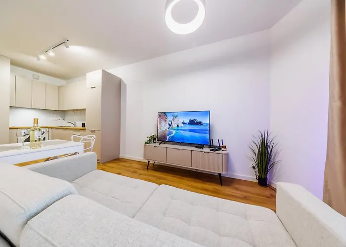 Apartament Premium Suite- Center, Capital Towers, Free Parking By Staynest *