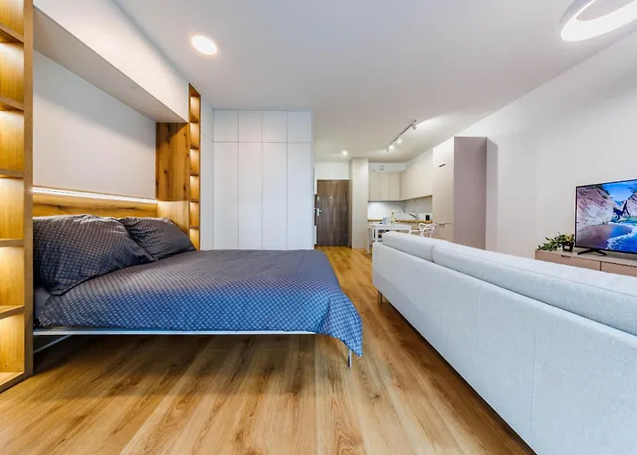 Premium Suite- Center, Capital Towers, Free Parking By Staynest Rzeszow